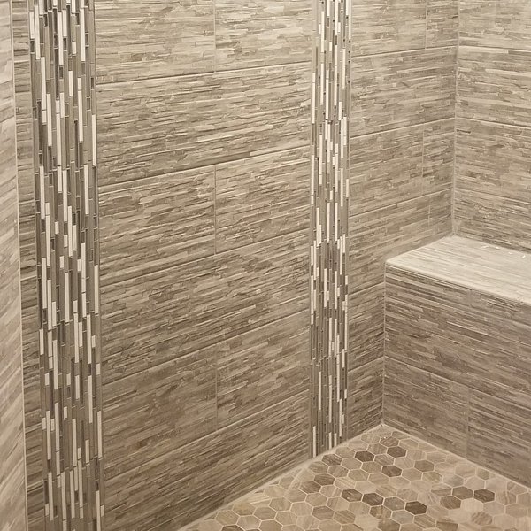Showers & Backsplashes Gallery - Pro Floors & Blinds